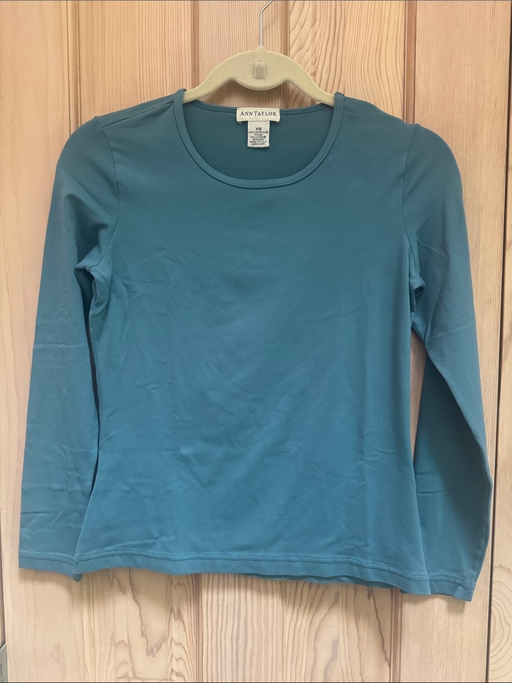 Ann Taylor Teal-Blue Long Sleeve Crewneck Top